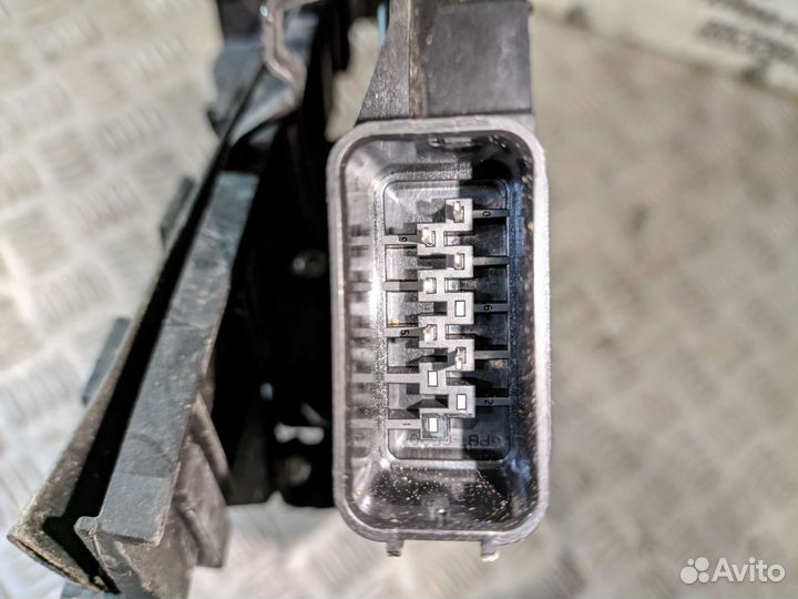 Замок двери передний правый ford focus 2