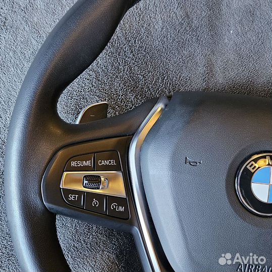 Руль подогрев лепестки BMW G20