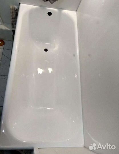 Восстановление покрытия ванн наливным акрилом