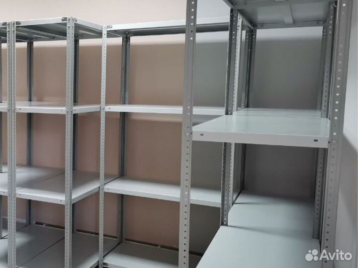 Стеллаж для магазина