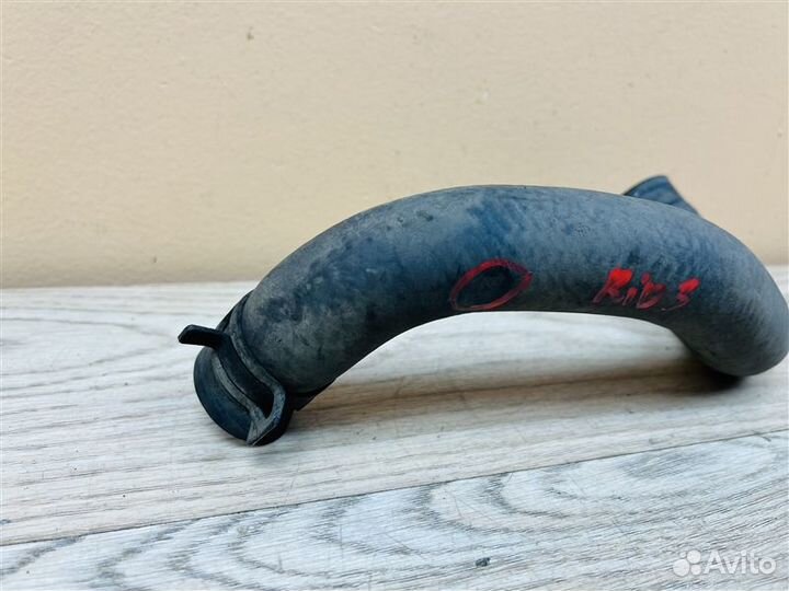 Патрубок радиатора нижний Hyundai Solaris 1