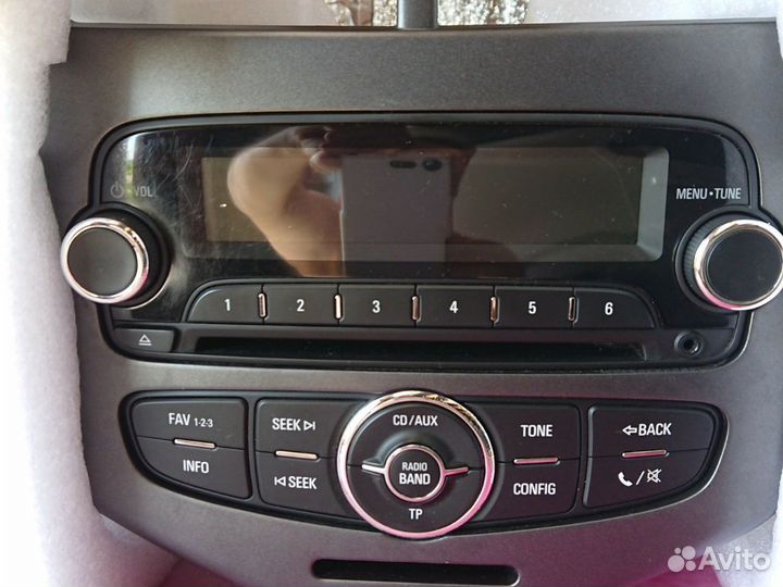 Магнитолла