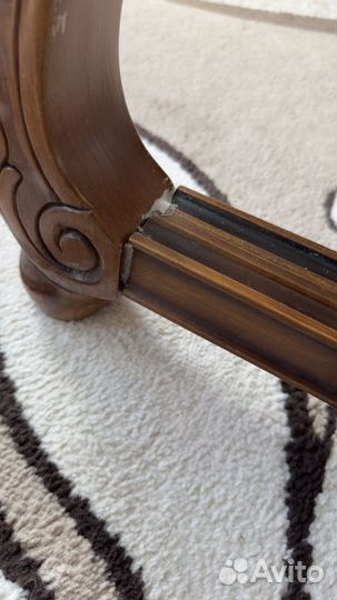 Стол стеклянный