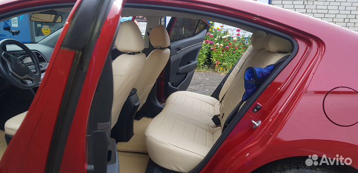 Авточехлы и Аксессуары на День Рождения