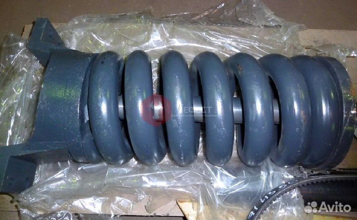 Натяжитель цепи JCB JS240