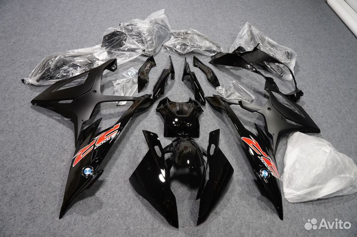 Комплект пластика на BMW S1000RR 2019-2021