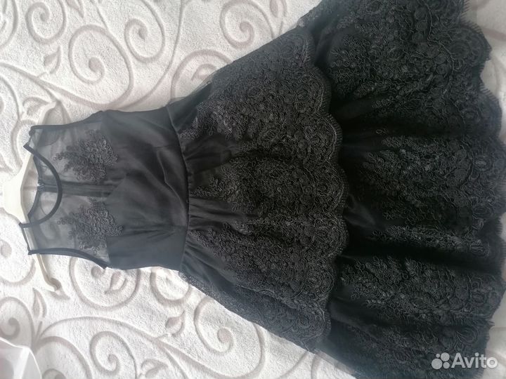 Платье праздничное р. 38-40