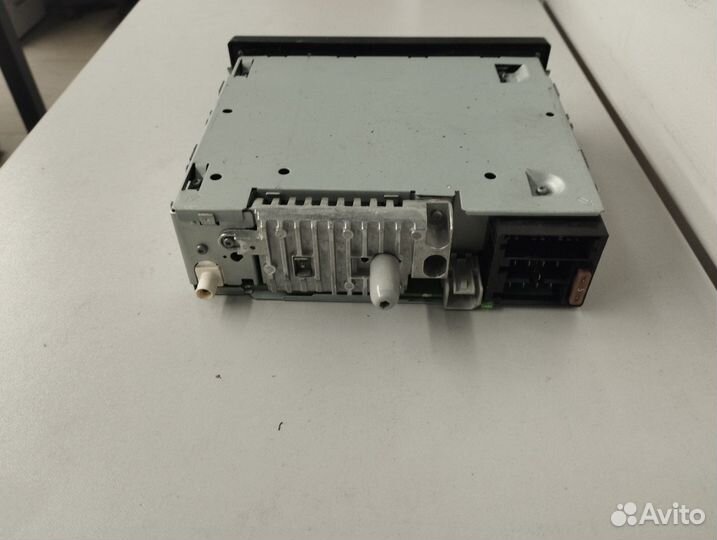 1858912 Радиомагнитола DAF NEW XF 106