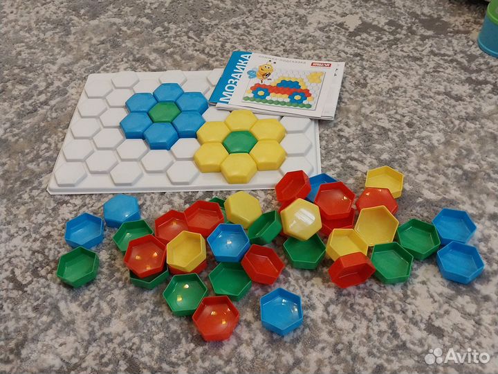 Развивающие игрушки