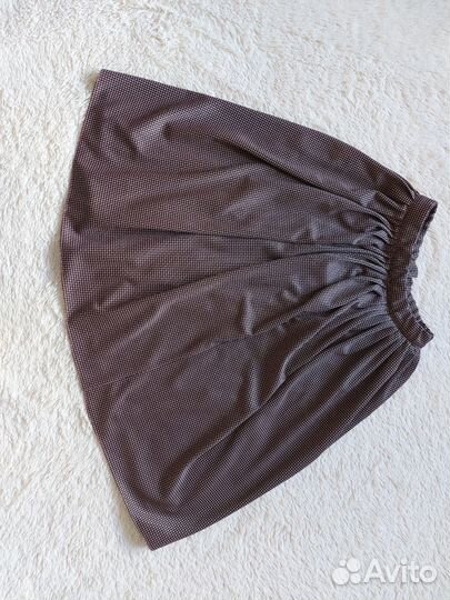 Костюм женский с юбкой и пиджаком