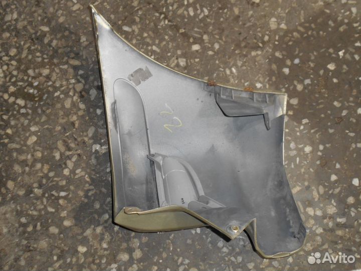 Бампер зад c Toyota Funcargo NCP20 2NZ-FE