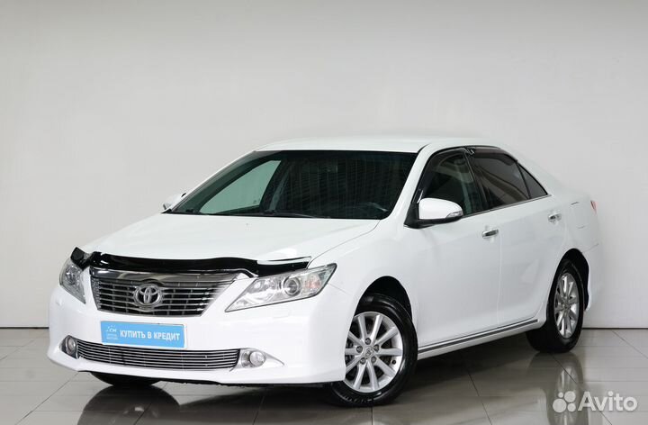 Toyota Camry, 2012