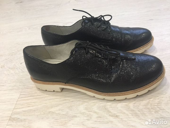 Полуботинки