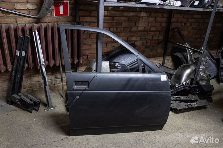 Панель двери ваз 2110. Передняя правая