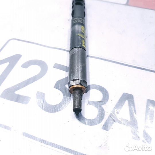 Форсунка топливная Hyundai Terracan HP J3 2006