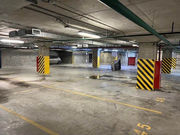 Машиноместо, 14 м²