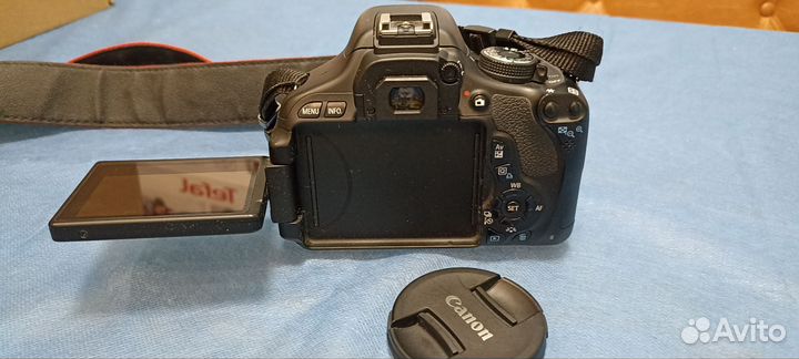 Фотоаппарат Canon 600D Kit 18-55