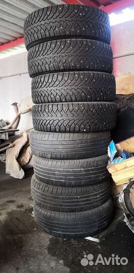 Bridgestone Blizzak DM-V1 215/65 R16 98T