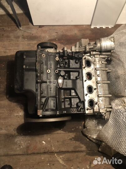 Двигатель на volkswagen jetta 1.6