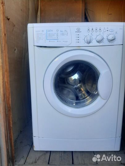 Стиральная машина бу indesit