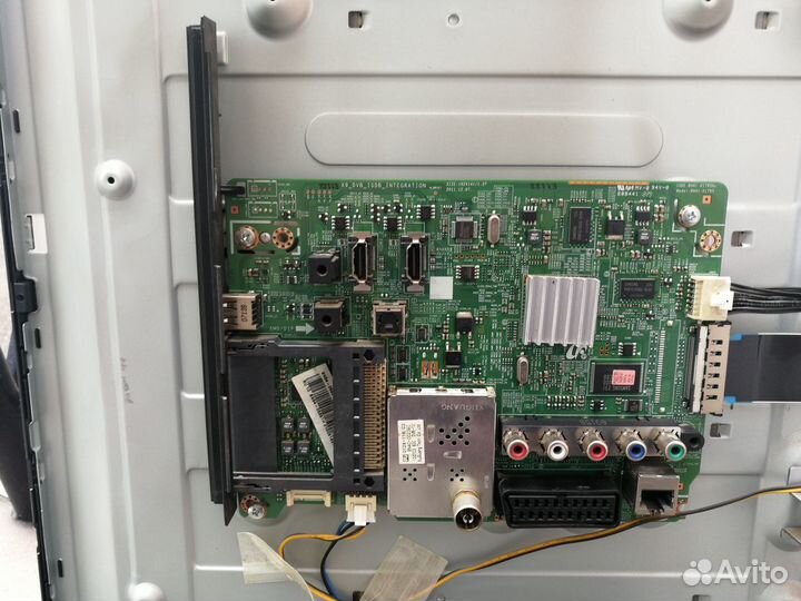 Телевизор samsung UE40EH5007 (Разбор)(По запчастя)