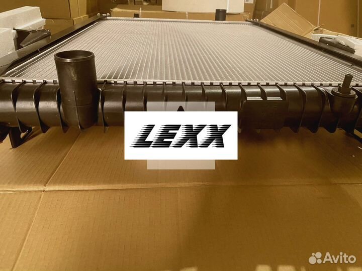 Радиатор грузовик MAZ 09 x Renault Premium RN0011