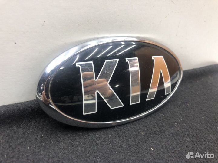 Эмблема В передний бампер Kia Ceed 2012-2018