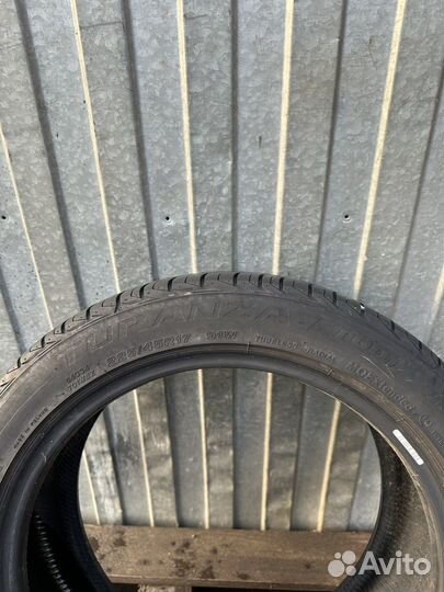 Bridgestone Turanza T001 225/45 R17