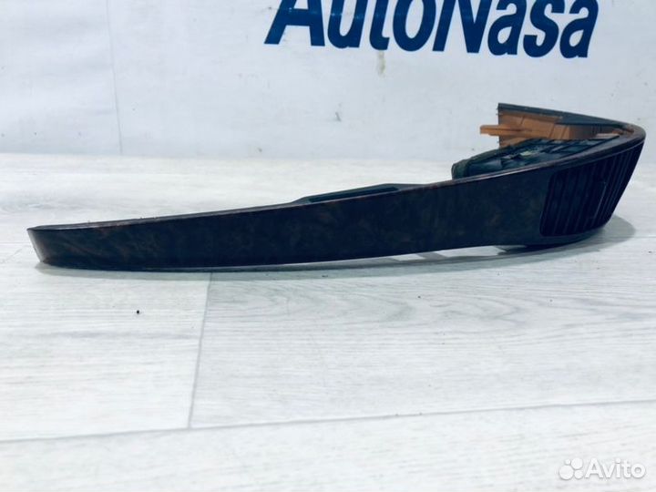 Дефлектор правый Kia Sorento SUV D4CB 2002