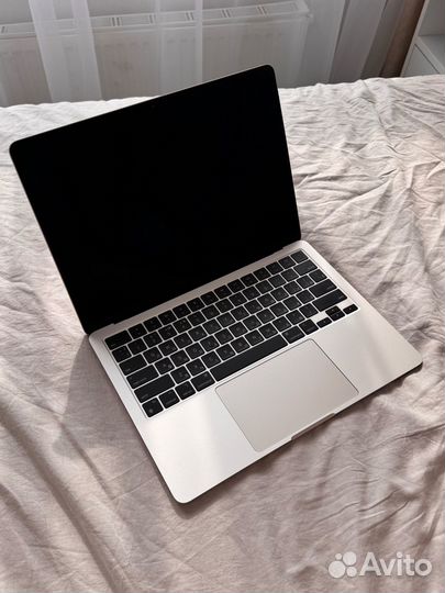 Macbook air 13 m2 2022