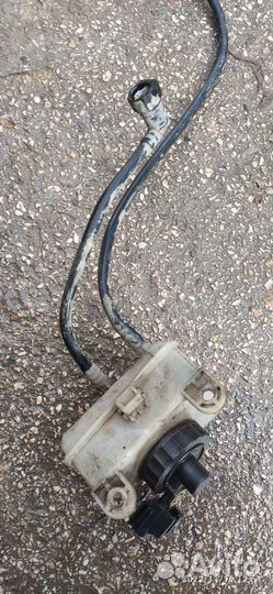 Бачок гтц тормозной жидкости форд фокус 1