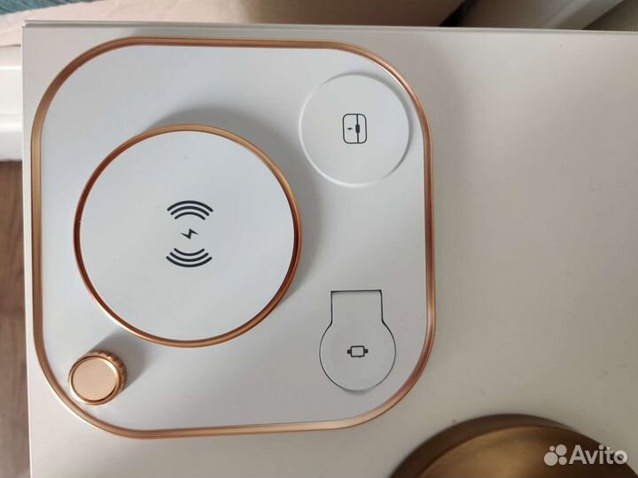 Беспроводная зарядка для iPhone 4в1