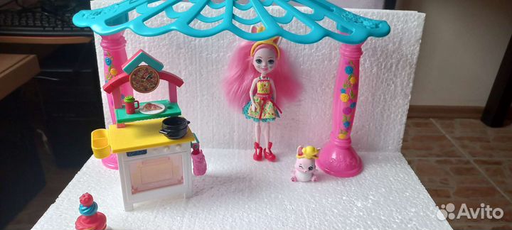 Куклы набором энчантималс