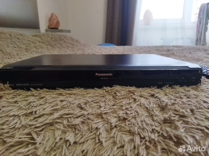 DVD- рекордер Panasonic DMR-EH58