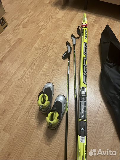 Беговые лыжи Fisher (комплект)