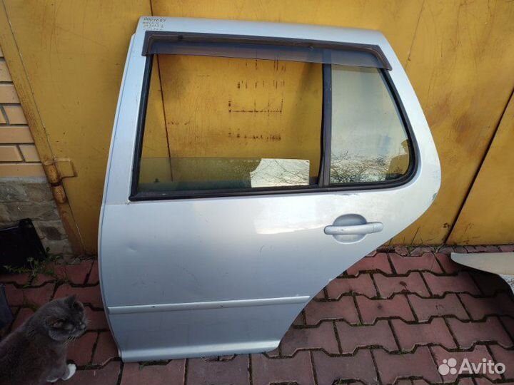 Дверь задняя левая Volkswagen Golf 4 1998-2003
