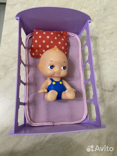 Кроватка с пупсом