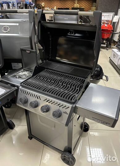 Газовый гриль Napoleon Freestyle 425 SB