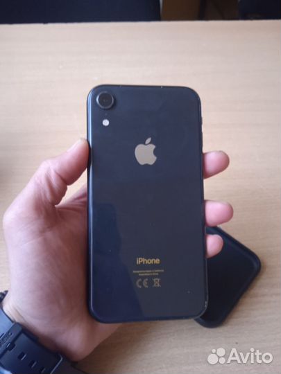 iPhone Xr, 64 ГБ