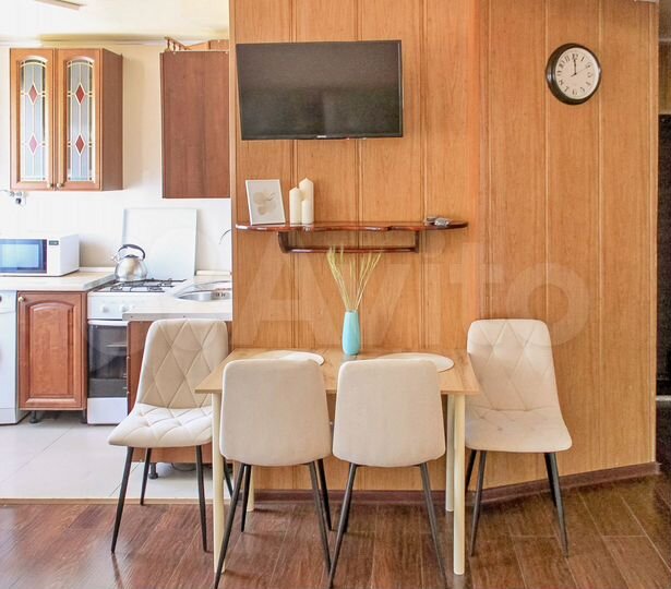 2-к. квартира, 50 м², 4/4 эт.