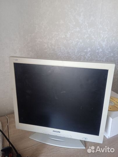 Монитор Philips 170s4