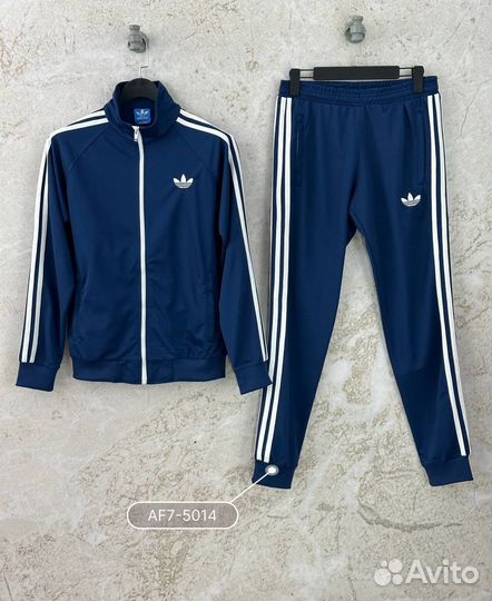 Спортивный костюм adidas