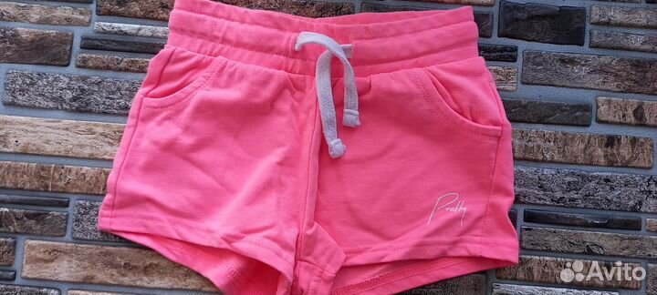 Шорты на девочку 104р
