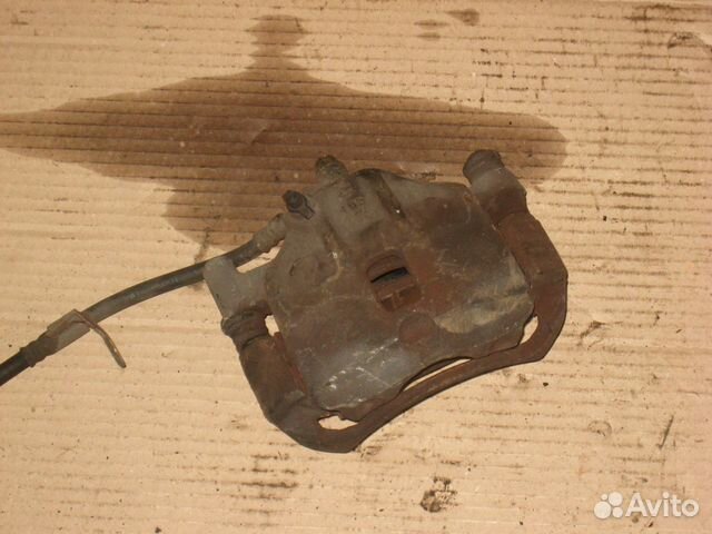 Суппорт тормозной передний правый Hyundai Getz