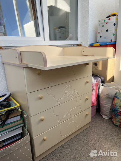 Пеленальный столик комод