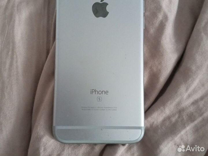 iPhone 6S, 128 ГБ