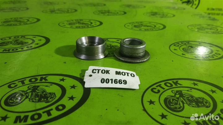 Проставки задней полуоси Honda NT700V Deauville