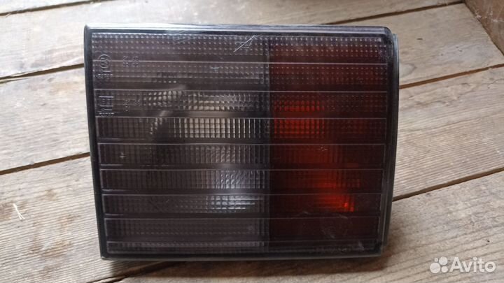 Фонарь задний внутренний левый ваз