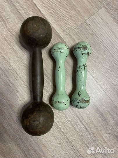 Гантели чугунные 1кг и 4кг