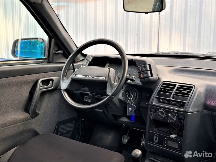 ВАЗ 2112 1.6 МТ, 2005, 261 995 км